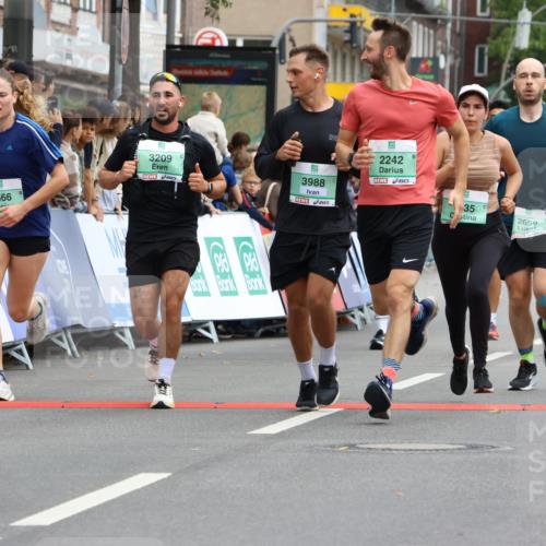 21.09.2025 - PSD Bank Halbmarathon Strokosch-Dieckow http://msf.ph/oto/8945383 21.09.2025 11:56:59 Ziel 1035, 1393, 1453, 1703, 1959, 2197, 2242, 2566, 2659, 3209, 3939, 3988 meine-sportfotos.de