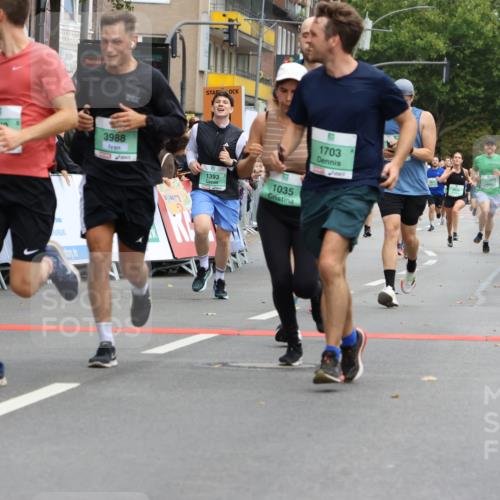 21.09.2025 - PSD Bank Halbmarathon Strokosch-Dieckow http://msf.ph/oto/8945394 21.09.2025 11:57:00 Ziel 1035, 1393, 1453, 1703, 1959, 2197, 2242, 2566, 2659, 3209, 3988 meine-sportfotos.de