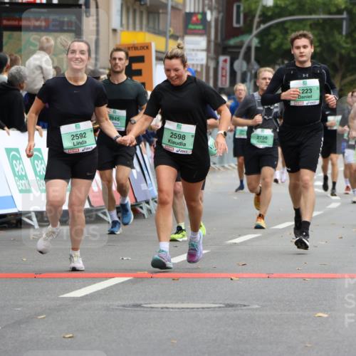 21.09.2025 - PSD Bank Halbmarathon Strokosch-Dieckow http://msf.ph/oto/8945467 21.09.2025 11:57:22 Ziel 1223, 2319, 2465, 2592, 2598, 2756, 3110, 3945, 4025, 4059, 4061 meine-sportfotos.de