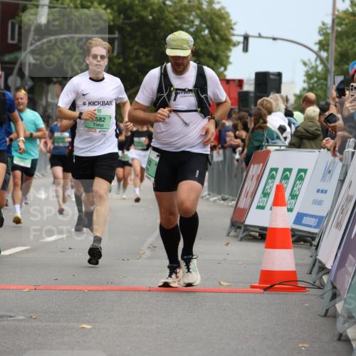 21.09.2025 - PSD Bank Halbmarathon Strokosch-Dieckow http://msf.ph/oto/8945690 21.09.2025 11:59:04 Ziel 1033, 1064, 1092, 1093, 1258, 1486, 2332, 2344, 2436, 2441, 2472, 2540, 2582, 2641, 2664, 2758, 3054, 3771 meine-sportfotos.de