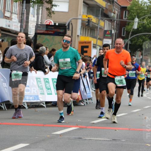 21.09.2025 - PSD Bank Halbmarathon Strokosch-Dieckow http://msf.ph/oto/8945732 21.09.2025 11:59:22 Ziel 1196, 1609, 1648, 2186, 2241, 2248, 2325, 2328, 2484, 2533, 2581, 2602, 2610, 2718, 2785, 2794, 2915, 3962 meine-sportfotos.de