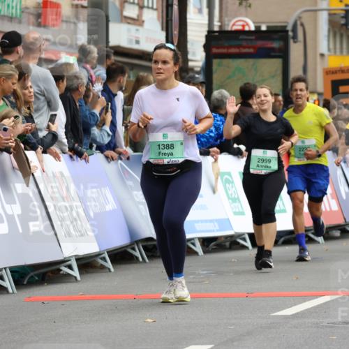 21.09.2025 - PSD Bank Halbmarathon Strokosch-Dieckow http://msf.ph/oto/8945752 21.09.2025 12:06:59 Ziel 1284, 1388, 1571, 1594, 2223, 2628, 2693, 2789, 2808, 2999, 3006, 3064, 3266, 3371, 3555, 3749, 3931 meine-sportfotos.de