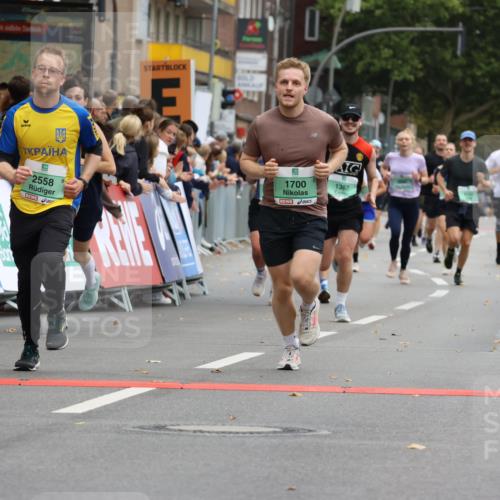 21.09.2025 - PSD Bank Halbmarathon Strokosch-Dieckow http://msf.ph/oto/8945756 21.09.2025 11:59:32 Ziel 1042, 1196, 1367, 1609, 1700, 2241, 2248, 2517, 2558, 2574, 2581, 2595, 2645, 2915, 3217, 3962 meine-sportfotos.de