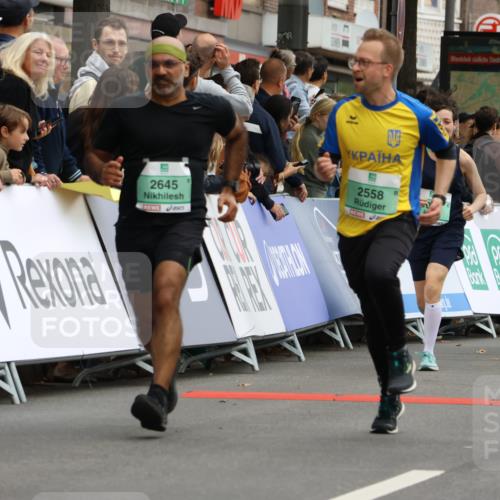 21.09.2025 - PSD Bank Halbmarathon Strokosch-Dieckow http://msf.ph/oto/8945759 21.09.2025 11:59:33 Ziel 1042, 1196, 1367, 1609, 1700, 2241, 2248, 2517, 2549, 2558, 2574, 2581, 2595, 2645, 2915, 3217, 3962 meine-sportfotos.de