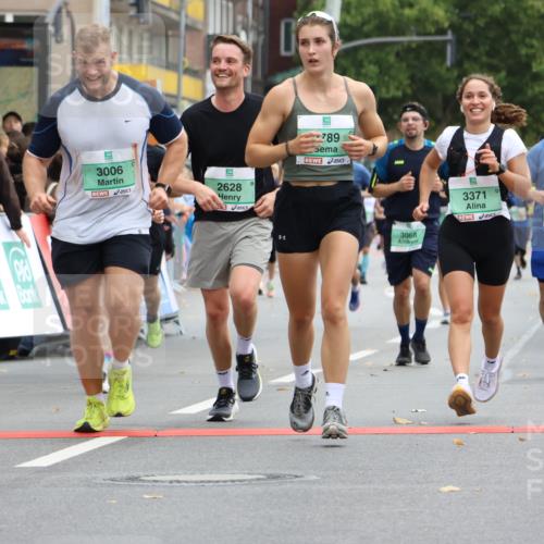 21.09.2025 - PSD Bank Halbmarathon Strokosch-Dieckow http://msf.ph/oto/8945779 21.09.2025 12:07:03 Ziel 1347, 1388, 1571, 1594, 2223, 2628, 2693, 2789, 2999, 3006, 3068, 3259, 3371, 3931 meine-sportfotos.de