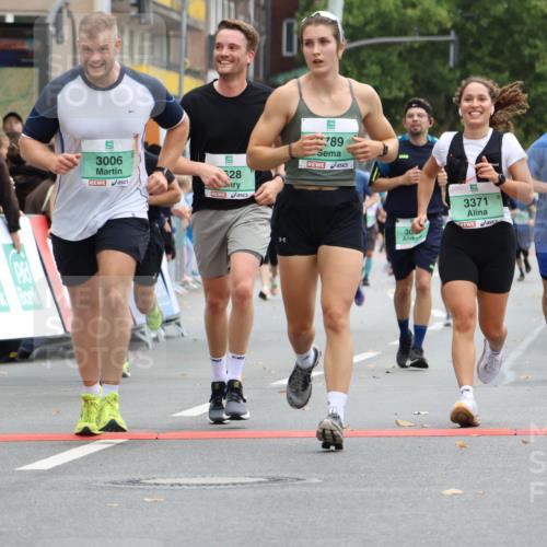 21.09.2025 - PSD Bank Halbmarathon Strokosch-Dieckow http://msf.ph/oto/8945782 21.09.2025 12:07:03 Ziel 1347, 1388, 1571, 1594, 2223, 2628, 2693, 2789, 2999, 3006, 3068, 3259, 3371, 3931 meine-sportfotos.de