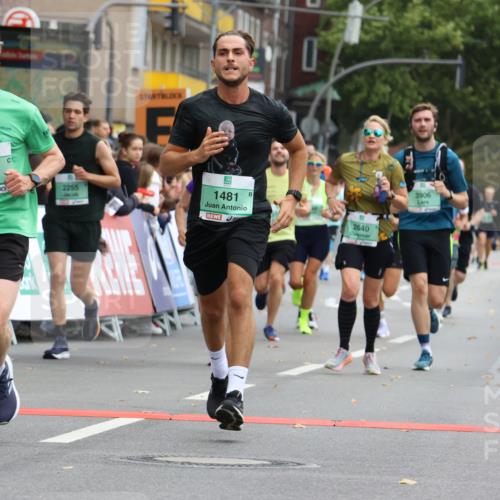 21.09.2025 - PSD Bank Halbmarathon Strokosch-Dieckow http://msf.ph/oto/8945826 21.09.2025 11:59:57 Ziel 1481, 1741, 1948, 2255, 2490, 2530, 2640, 2648, 2721, 2769, 2782, 2801, 2929, 3048, 3094, 3738, 3906, 4034, 4042 meine-sportfotos.de