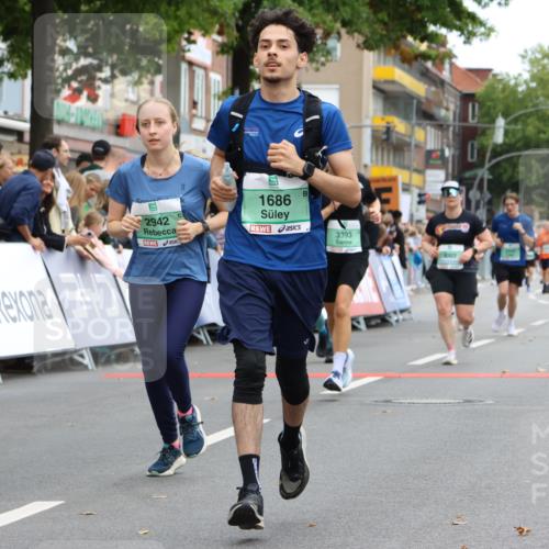 21.09.2025 - PSD Bank Halbmarathon Strokosch-Dieckow http://msf.ph/oto/8945851 21.09.2025 12:07:25 Ziel 1686, 2506, 2532, 2864, 2942, 2949, 3065, 3222, 3393, 3407, 3692, 4003 meine-sportfotos.de