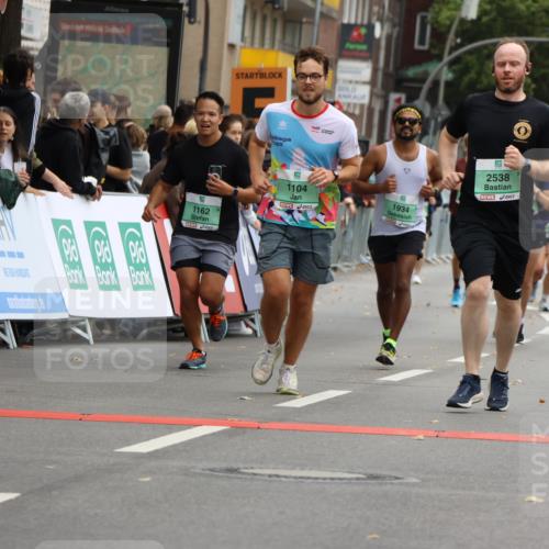 21.09.2025 - PSD Bank Halbmarathon Strokosch-Dieckow http://msf.ph/oto/8945860 21.09.2025 12:00:06 Ziel 1104, 1162, 1481, 1934, 2255, 2314, 2490, 2529, 2538, 2640, 2648, 2769, 2801, 3094, 3738, 3906 meine-sportfotos.de