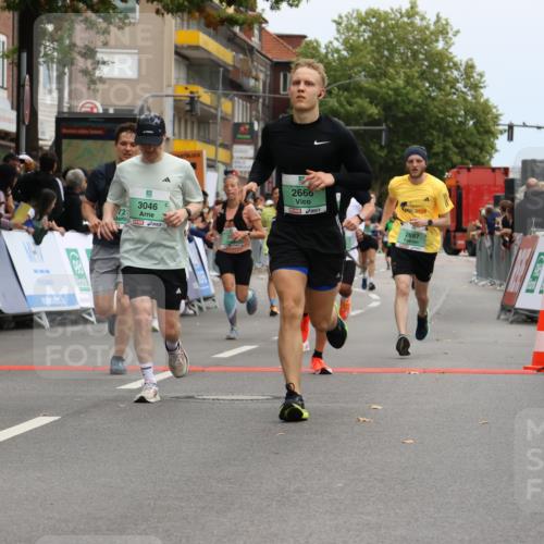 21.09.2025 - PSD Bank Halbmarathon Strokosch-Dieckow http://msf.ph/oto/8945882 21.09.2025 12:00:22 Ziel 1159, 1912, 2329, 2373, 2466, 2467, 2473, 2519, 2529, 2666, 2697, 2699, 2723, 2744, 3046, 3364, 3603, 3677, 3984 meine-sportfotos.de