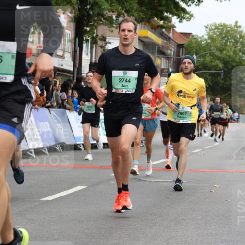 21.09.2025 - PSD Bank Halbmarathon Strokosch-Dieckow http://msf.ph/oto/8945885 21.09.2025 12:00:24 Ziel 1159, 1912, 2329, 2373, 2466, 2467, 2473, 2519, 2666, 2697, 2699, 2723, 2744, 3046, 3104, 3364, 3603, 3677, 3984 meine-sportfotos.de