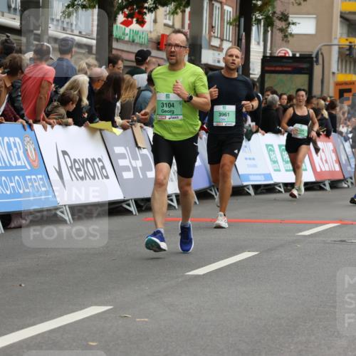 21.09.2025 - PSD Bank Halbmarathon Strokosch-Dieckow http://msf.ph/oto/8945910 21.09.2025 12:00:32 Ziel 1034, 2317, 2473, 2697, 2699, 2723, 2744, 2762, 3026, 3104, 3603, 3677, 3957, 3961, 3984 meine-sportfotos.de