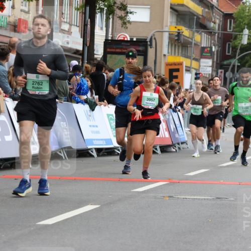 21.09.2025 - PSD Bank Halbmarathon Strokosch-Dieckow http://msf.ph/oto/8945921 21.09.2025 12:00:35 Ziel 1034, 2317, 2388, 2516, 2699, 2761, 2762, 3026, 3104, 3677, 3957, 3961 meine-sportfotos.de