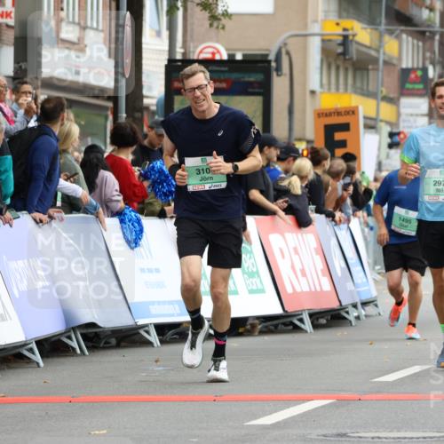 21.09.2025 - PSD Bank Halbmarathon Strokosch-Dieckow http://msf.ph/oto/8945947 21.09.2025 12:07:58 Ziel 1495, 2593, 2883, 2908, 2972, 3108, 3396, 3439, 3505 meine-sportfotos.de