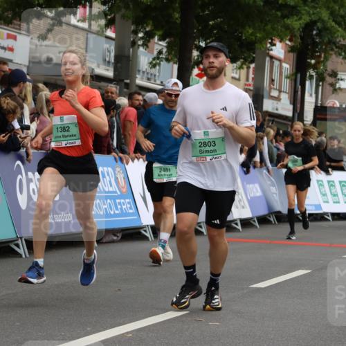 21.09.2025 - PSD Bank Halbmarathon Strokosch-Dieckow http://msf.ph/oto/8945954 21.09.2025 12:00:49 Ziel 1203, 1382, 2388, 2481, 2516, 2668, 2761, 2803, 3168, 3172 meine-sportfotos.de