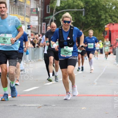 21.09.2025 - PSD Bank Halbmarathon Strokosch-Dieckow http://msf.ph/oto/8945960 21.09.2025 12:08:00 Ziel 1495, 1496, 2593, 2883, 2908, 2972, 3108, 3439, 3505 meine-sportfotos.de