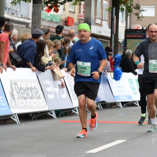 21.09.2025 - PSD Bank Halbmarathon Strokosch-Dieckow http://msf.ph/oto/8945972 21.09.2025 12:08:04 Ziel 1495, 1496, 2176, 2396, 2593, 2612, 2908, 2972, 3108, 3439 meine-sportfotos.de