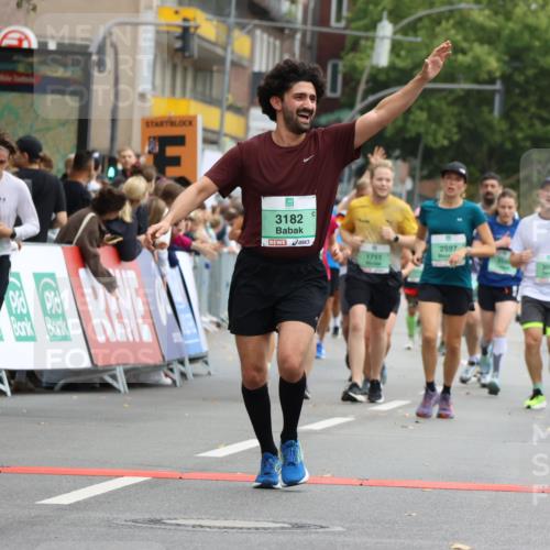 21.09.2025 - PSD Bank Halbmarathon Strokosch-Dieckow http://msf.ph/oto/8946007 21.09.2025 12:01:11 Ziel 1357, 1711, 1764, 2093, 2498, 2597, 2661, 2683, 2733, 2978, 3083, 3098, 3182, 3186, 3956 meine-sportfotos.de