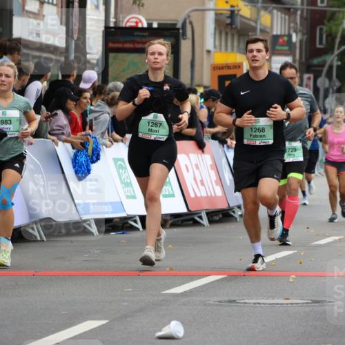 21.09.2025 - PSD Bank Halbmarathon Strokosch-Dieckow http://msf.ph/oto/8946056 21.09.2025 12:08:52 Ziel 1267, 1268, 1729, 1730, 1954, 2575, 2643, 3273, 3274, 3392, 3794, 3983 meine-sportfotos.de