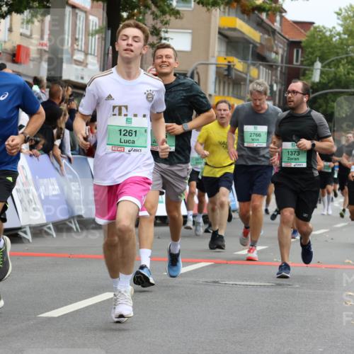 21.09.2025 - PSD Bank Halbmarathon Strokosch-Dieckow http://msf.ph/oto/8946057 21.09.2025 12:01:32 Ziel 1201, 1261, 1373, 1376, 1395, 1400, 1585, 1789, 2345, 2346, 2367, 2418, 2495, 2686, 2710, 2730, 2753, 2766, 2819, 2943, 3011, 3053, 3132, 3187, 3352, 3406, 3565, 3951, 3973 meine-sportfotos.de