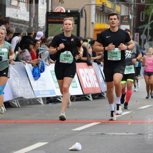 21.09.2025 - PSD Bank Halbmarathon Strokosch-Dieckow http://msf.ph/oto/8946058 21.09.2025 12:08:52 Ziel 1267, 1268, 1729, 1730, 1954, 2575, 2643, 3273, 3274, 3392, 3794, 3983 meine-sportfotos.de