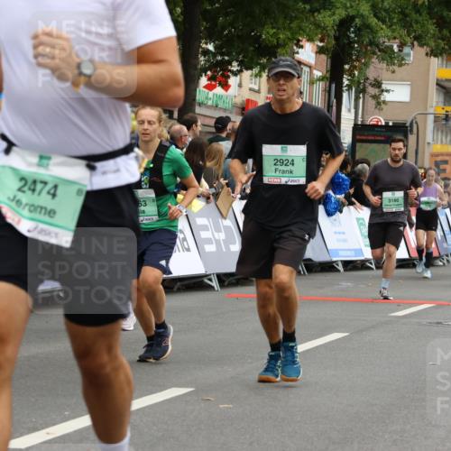 21.09.2025 - PSD Bank Halbmarathon Strokosch-Dieckow http://msf.ph/oto/8946111 21.09.2025 12:01:50 Ziel 1249, 1323, 1377, 1713, 1714, 1790, 1929, 2284, 2353, 2474, 2514, 2563, 2720, 2738, 2741, 2924, 2938, 2944, 2992, 3067, 3081, 3180, 3395, 3814 meine-sportfotos.de