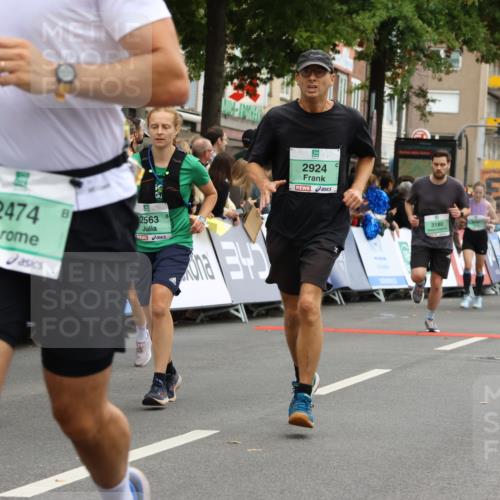 21.09.2025 - PSD Bank Halbmarathon Strokosch-Dieckow http://msf.ph/oto/8946113 21.09.2025 12:01:50 Ziel 1249, 1323, 1377, 1713, 1714, 1790, 1929, 2284, 2353, 2474, 2514, 2563, 2720, 2738, 2741, 2924, 2938, 2944, 2992, 3067, 3081, 3180, 3395, 3814 meine-sportfotos.de
