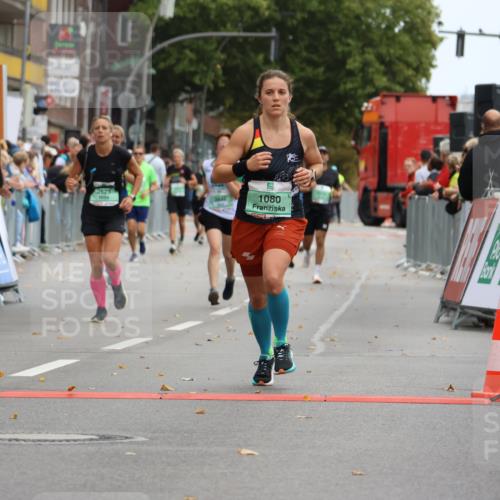 21.09.2025 - PSD Bank Halbmarathon Strokosch-Dieckow http://msf.ph/oto/8946115 21.09.2025 12:09:06 Ziel 1080, 1954, 2623, 2643, 3127, 3176, 3378, 3392 meine-sportfotos.de