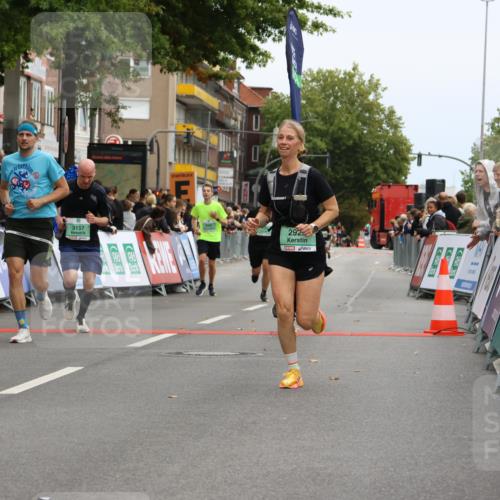 21.09.2025 - PSD Bank Halbmarathon Strokosch-Dieckow http://msf.ph/oto/8946146 21.09.2025 12:02:00 Ziel 1084, 1323, 1713, 1714, 1790, 1929, 2464, 2738, 2741, 2922, 2966, 3020, 3157, 3180, 3395, 3814, 3940 meine-sportfotos.de