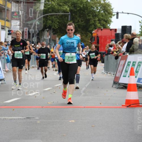 21.09.2025 - PSD Bank Halbmarathon Strokosch-Dieckow http://msf.ph/oto/8946158 21.09.2025 12:09:22 Ziel 3008, 3062, 3145, 3230, 3232, 3946, 4015 meine-sportfotos.de