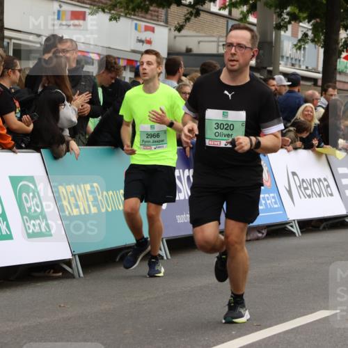 21.09.2025 - PSD Bank Halbmarathon Strokosch-Dieckow http://msf.ph/oto/8946176 21.09.2025 12:02:07 Ziel 1084, 2464, 2922, 2966, 3020, 3157, 3940 meine-sportfotos.de