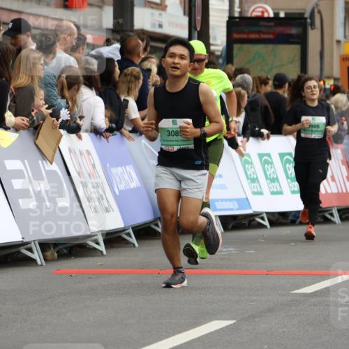 21.09.2025 - PSD Bank Halbmarathon Strokosch-Dieckow http://msf.ph/oto/8946177 21.09.2025 12:02:18 Ziel 1026, 1121, 1938, 3085, 3105, 3175 meine-sportfotos.de