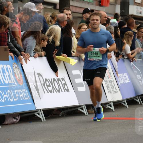 21.09.2025 - PSD Bank Halbmarathon Strokosch-Dieckow http://msf.ph/oto/8946231 21.09.2025 12:02:41 Ziel 2448, 3071, 3087, 3114, 3130, 3299 meine-sportfotos.de