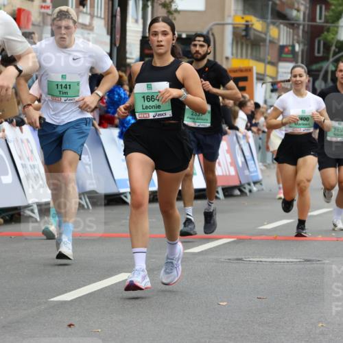 21.09.2025 - PSD Bank Halbmarathon Strokosch-Dieckow http://msf.ph/oto/8946297 21.09.2025 12:03:10 Ziel 1141, 1458, 1664, 2337, 2400, 2457, 2629, 2821, 3113, 3965, 3986 meine-sportfotos.de