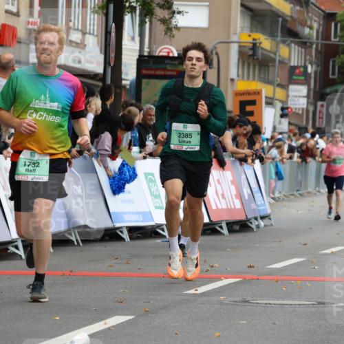 21.09.2025 - PSD Bank Halbmarathon Strokosch-Dieckow http://msf.ph/oto/8946339 21.09.2025 12:10:43 Ziel 1642, 1670, 1732, 2365, 2385, 2979, 3029, 3440, 3446 meine-sportfotos.de