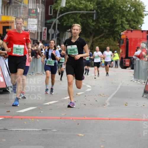21.09.2025 - PSD Bank Halbmarathon Strokosch-Dieckow http://msf.ph/oto/8946343 21.09.2025 12:10:48 Ziel 1732, 2365, 2385, 2812, 2914, 3034, 3210, 3388, 3440 meine-sportfotos.de