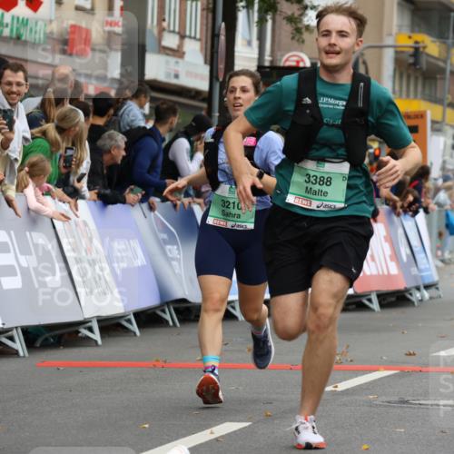 21.09.2025 - PSD Bank Halbmarathon Strokosch-Dieckow http://msf.ph/oto/8946353 21.09.2025 12:10:55 Ziel 2812, 2914, 3034, 3210, 3388, 3440 meine-sportfotos.de