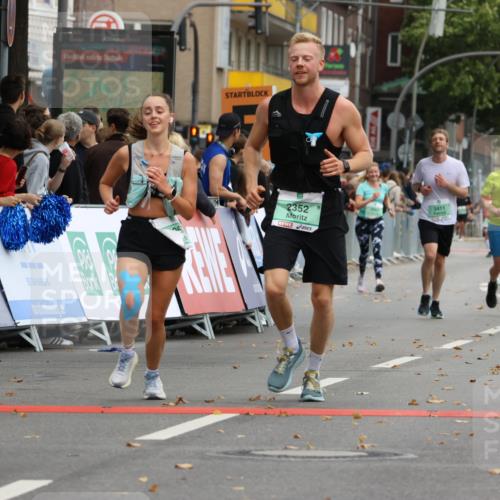 21.09.2025 - PSD Bank Halbmarathon Strokosch-Dieckow http://msf.ph/oto/8946392 21.09.2025 12:11:39 Ziel 1173, 1198, 1759, 2352, 2962, 3161, 3249, 3533 meine-sportfotos.de