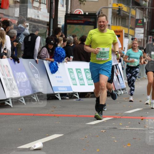 21.09.2025 - PSD Bank Halbmarathon Strokosch-Dieckow http://msf.ph/oto/8946397 21.09.2025 12:11:48 Ziel 2352, 2820, 2953, 2962, 3221, 3399, 3411 meine-sportfotos.de