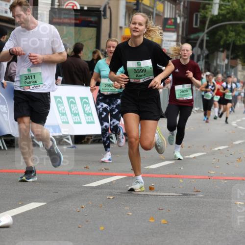 21.09.2025 - PSD Bank Halbmarathon Strokosch-Dieckow http://msf.ph/oto/8946402 21.09.2025 12:11:50 Ziel 2352, 2820, 2953, 2962, 3221, 3399, 3411, 3646 meine-sportfotos.de