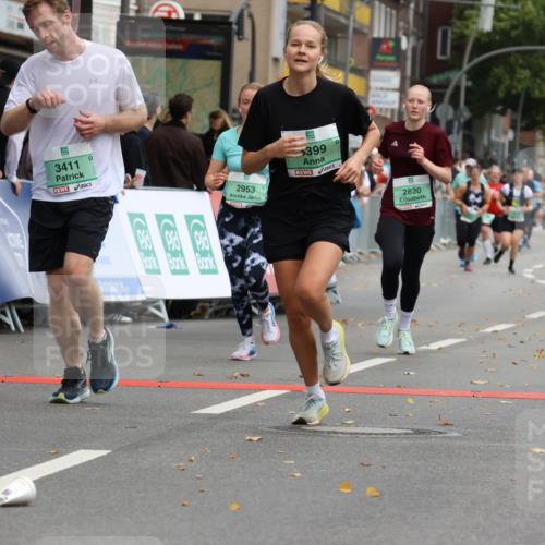 21.09.2025 - PSD Bank Halbmarathon Strokosch-Dieckow http://msf.ph/oto/8946403 21.09.2025 12:11:50 Ziel 2352, 2820, 2953, 2962, 3221, 3399, 3411, 3646 meine-sportfotos.de