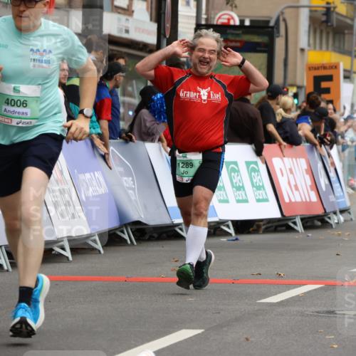 21.09.2025 - PSD Bank Halbmarathon Strokosch-Dieckow http://msf.ph/oto/8946427 21.09.2025 12:12:10 Ziel 1140, 1289, 1390, 2824, 3215, 3367, 3450, 3998, 4006 meine-sportfotos.de