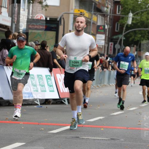 21.09.2025 - PSD Bank Halbmarathon Strokosch-Dieckow http://msf.ph/oto/8946465 21.09.2025 12:12:32 Ziel 1099, 1204, 1241, 1617, 3272, 3354, 3394, 3570, 3972, 4031 meine-sportfotos.de