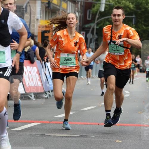 21.09.2025 - PSD Bank Halbmarathon Strokosch-Dieckow http://msf.ph/oto/8946520 21.09.2025 12:13:19 Ziel 2429, 2817, 2860, 3126, 3534, 3912 meine-sportfotos.de