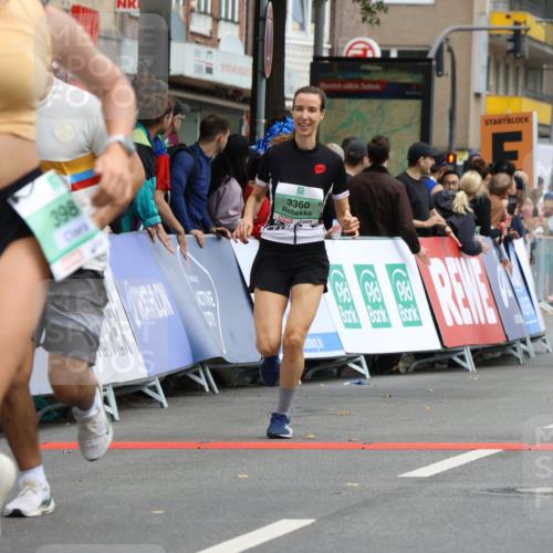 21.09.2025 - PSD Bank Halbmarathon Strokosch-Dieckow http://msf.ph/oto/8946539 21.09.2025 12:13:36 Ziel 1674, 2410, 2867, 3229, 3360, 3444, 3698, 3987 meine-sportfotos.de