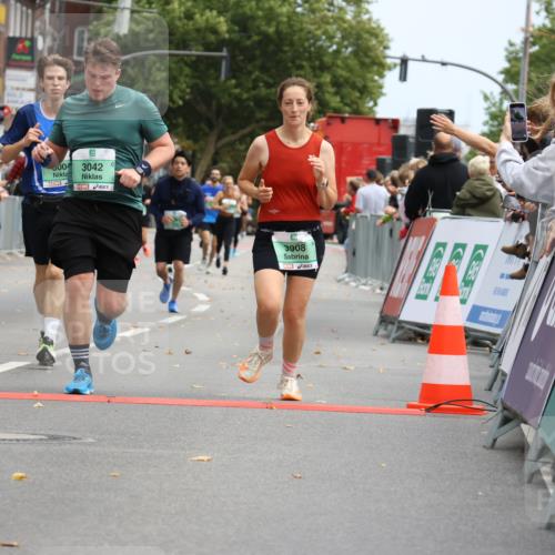 21.09.2025 - PSD Bank Halbmarathon Strokosch-Dieckow http://msf.ph/oto/8946573 21.09.2025 12:13:54 Ziel 1199, 1668, 1669, 2531, 2841, 2885, 3004, 3041, 3042, 3466, 3908 meine-sportfotos.de