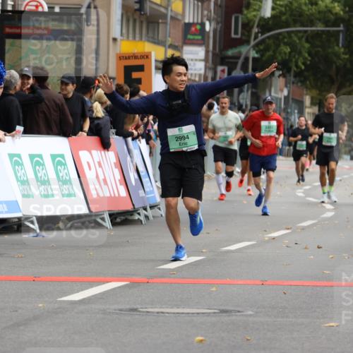 21.09.2025 - PSD Bank Halbmarathon Strokosch-Dieckow http://msf.ph/oto/8946580 21.09.2025 12:14:01 Ziel 1669, 2531, 2994, 3004, 3041, 3042, 3908 meine-sportfotos.de