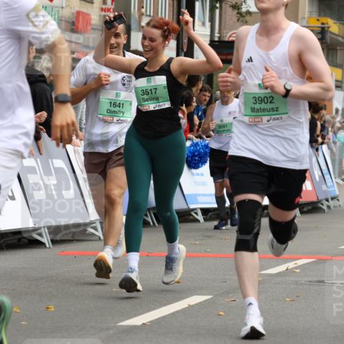 21.09.2025 - PSD Bank Halbmarathon Strokosch-Dieckow http://msf.ph/oto/8946641 21.09.2025 12:15:05 Ziel 1071, 1072, 1384, 1587, 1588, 1589, 1641, 3091, 3140, 3191, 3433, 3517, 3902 meine-sportfotos.de