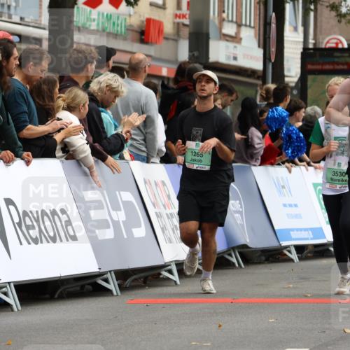 21.09.2025 - PSD Bank Halbmarathon Strokosch-Dieckow http://msf.ph/oto/8946656 21.09.2025 12:15:16 Ziel 1265, 1579, 1964, 2550, 3091, 3433, 3530, 3733 meine-sportfotos.de