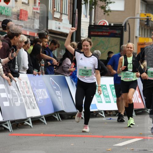 21.09.2025 - PSD Bank Halbmarathon Strokosch-Dieckow http://msf.ph/oto/8946749 21.09.2025 12:16:24 Ziel 1704, 2608, 2964, 3019, 3027, 3097, 3107, 3372, 3425, 4058 meine-sportfotos.de